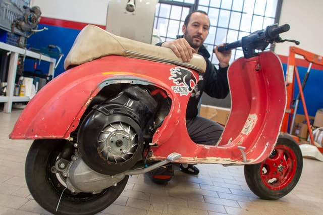 Vespa Klasik